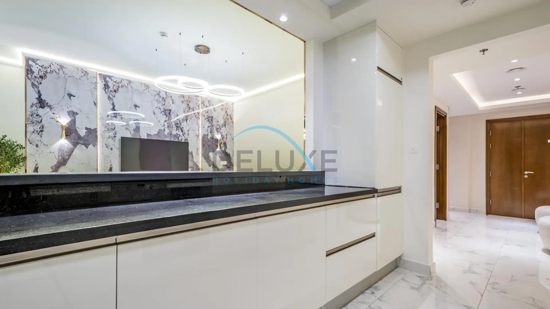 Chic 2Br In Meera Tower, Business Bay By Deluxe Holiday Homes Dubai Apartment
